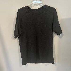 Men’s Lululemon T-Shirt